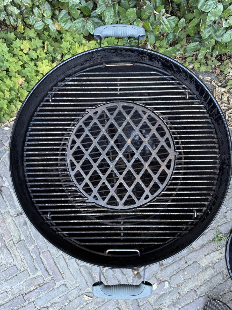 Weber 57 cm Master Touch GBS