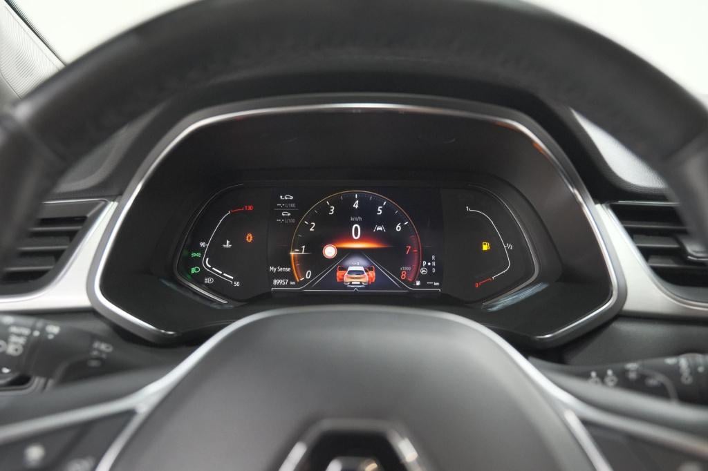 Renault Captur tce 130 edc intens | trekhaak | adaptieve cruise control | c