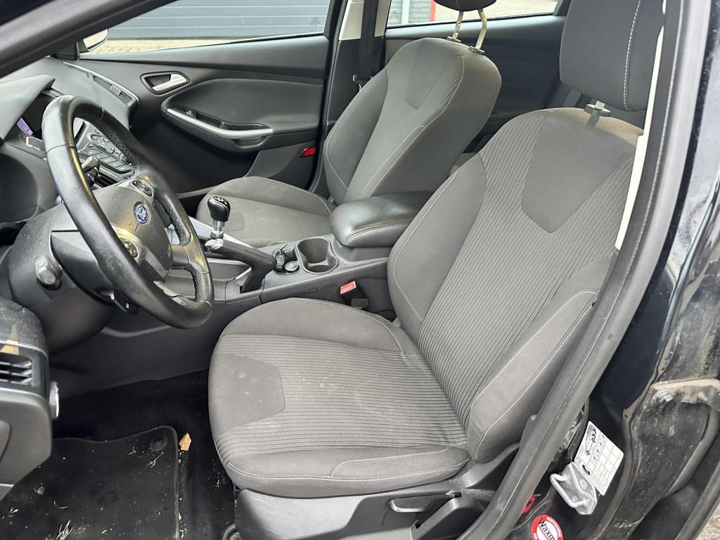 Ford Focus wagon 1.6 tdci econetic lease titanium