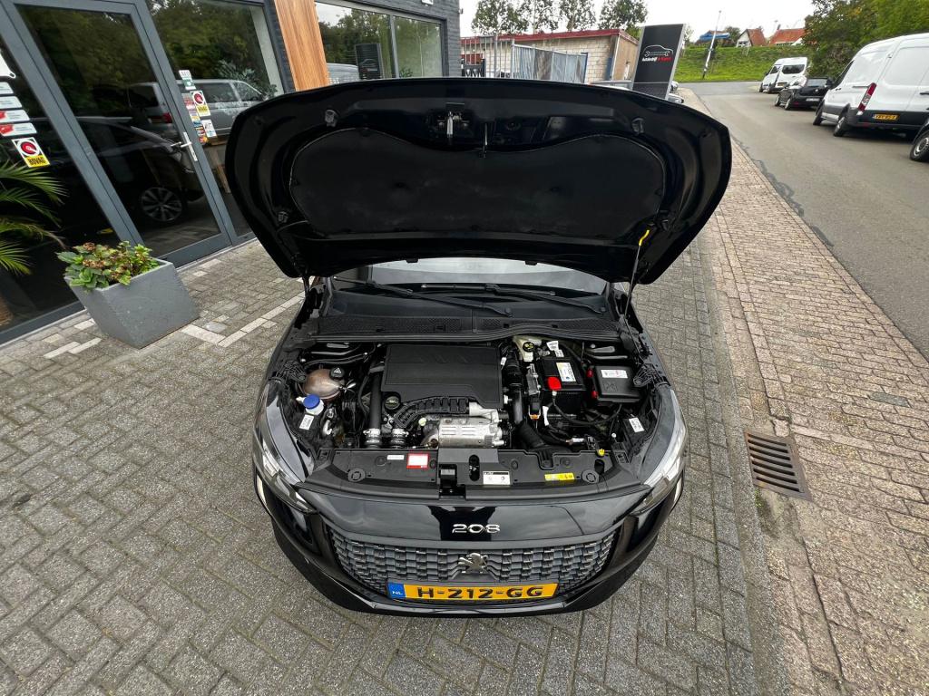 Peugeot 208 1.2 puretech blue lease active