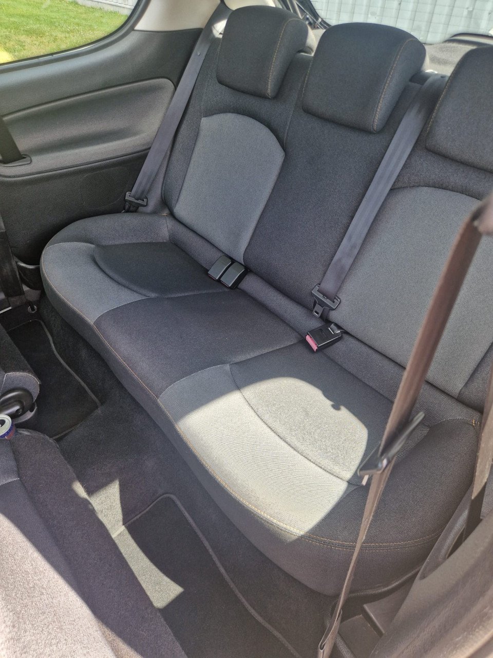 Te koop zeer nette en goed onderhouden Peugeot 206 1.4 met Nieuwe APK!