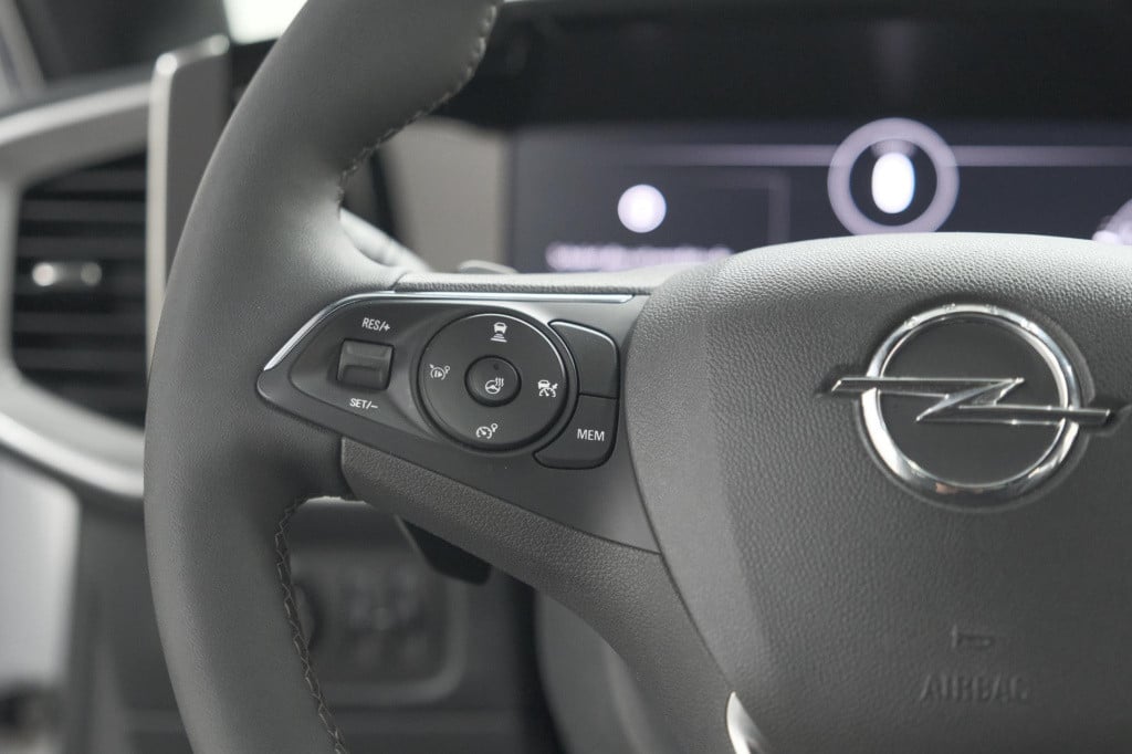 Opel Mokka turbo 131 at8 ultimate | adaptieve cruise control | stoelmassage