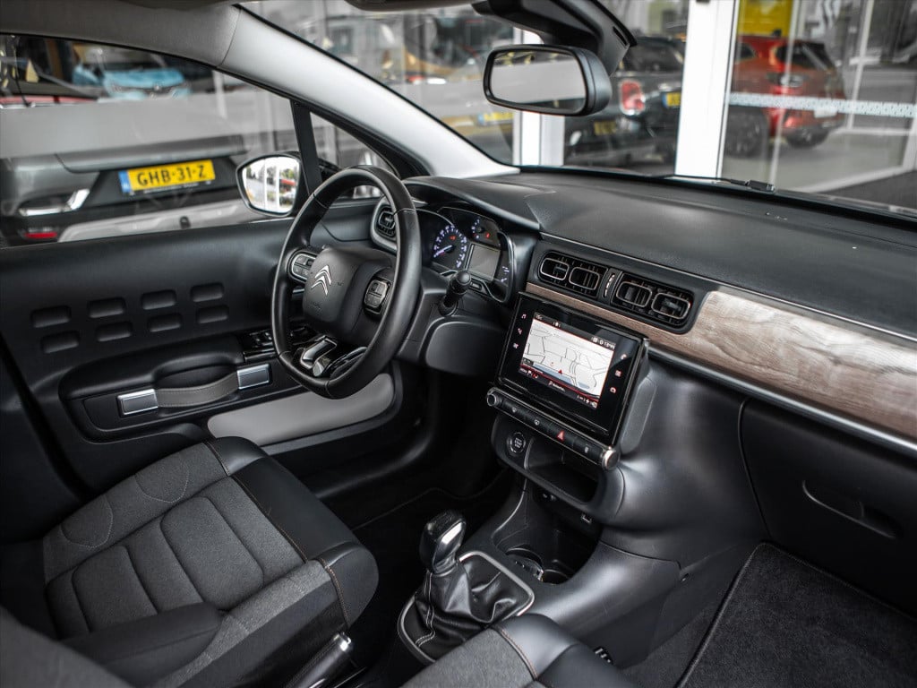 Citroen C3 1.2 puretech 83pk s&s shine