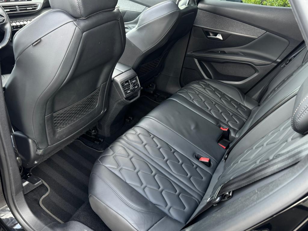 Peugeot 3008 1.2 puretech crossway * gt line * pano *
