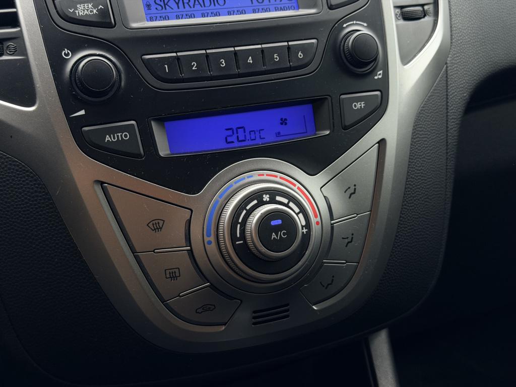 Hyundai Ix20 1.4i i-vision | radio | cruise control | airco | climate contr