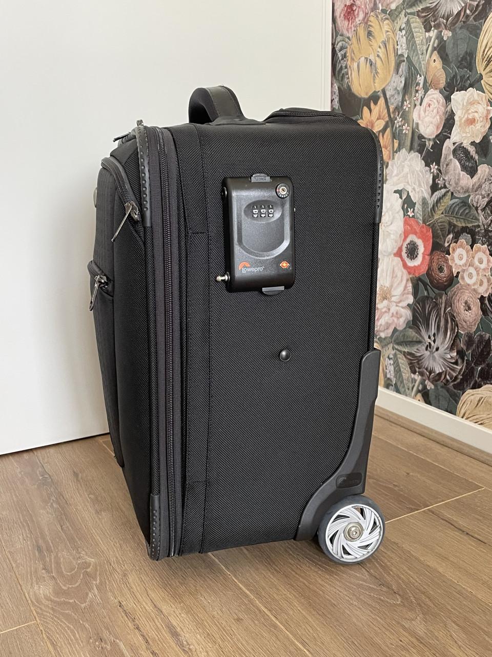 Lowepro roller AW-100