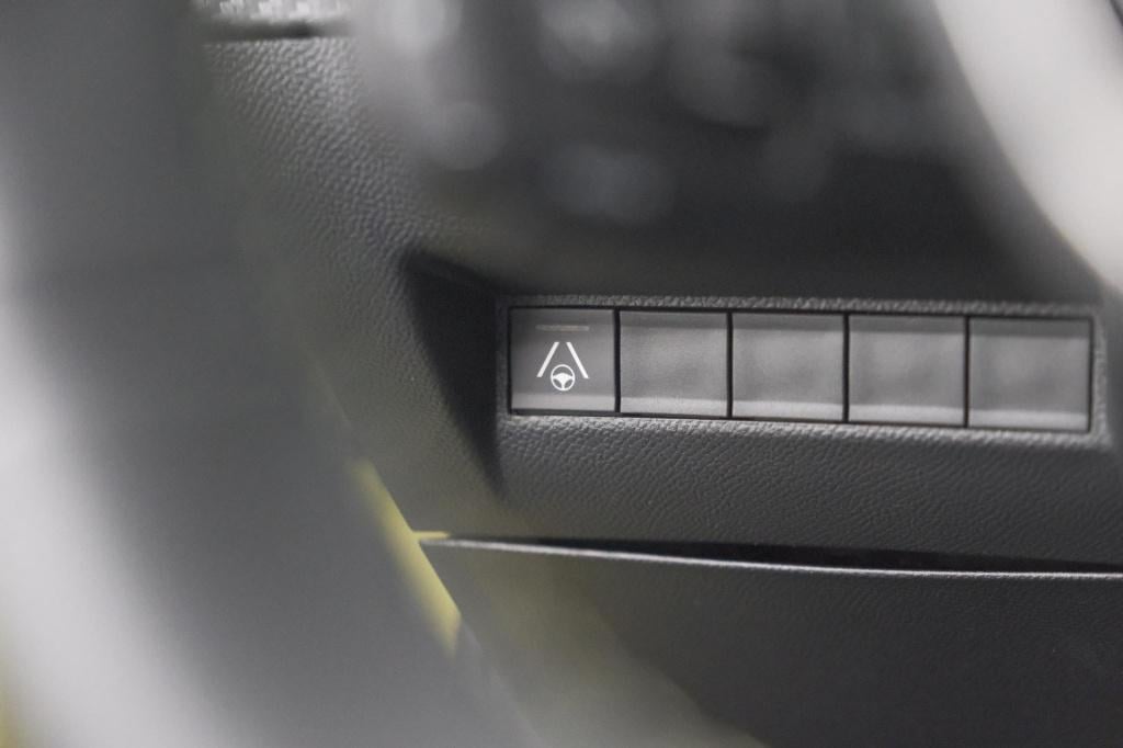 Peugeot 208 ev gt 51 kwh | 360 camera | adaptieve cruise control stop & go 