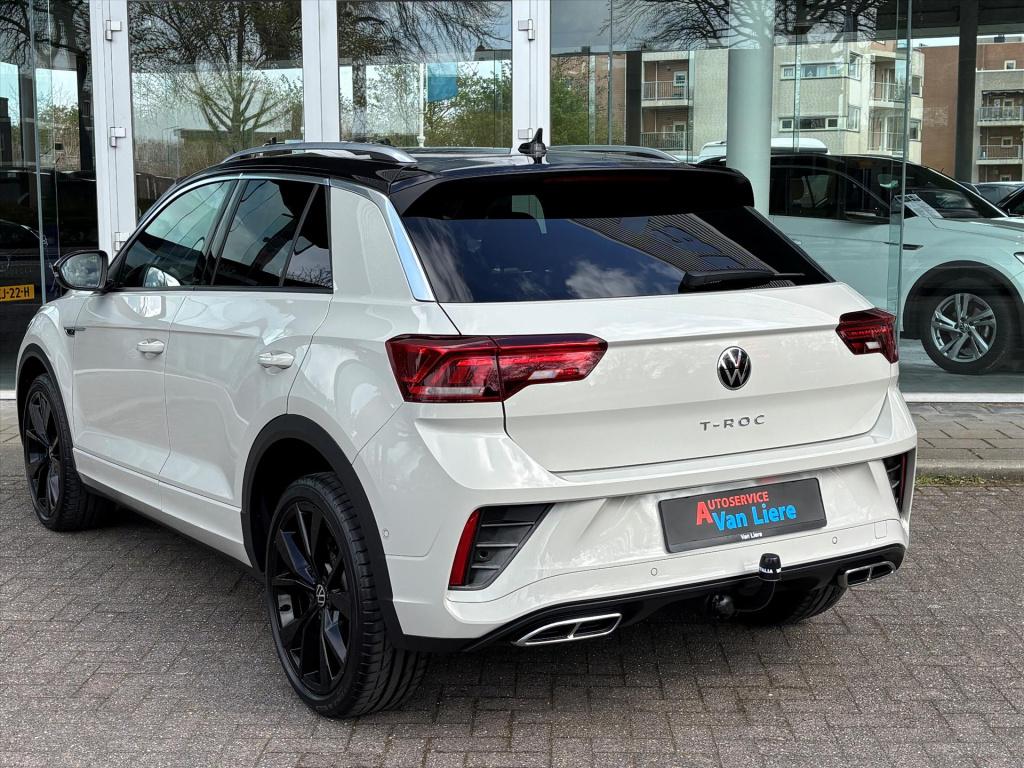 Volkswagen T-roc 1.5 tsi 150pk 7-dsg r-line black|camera| dodehoek|trekhaak