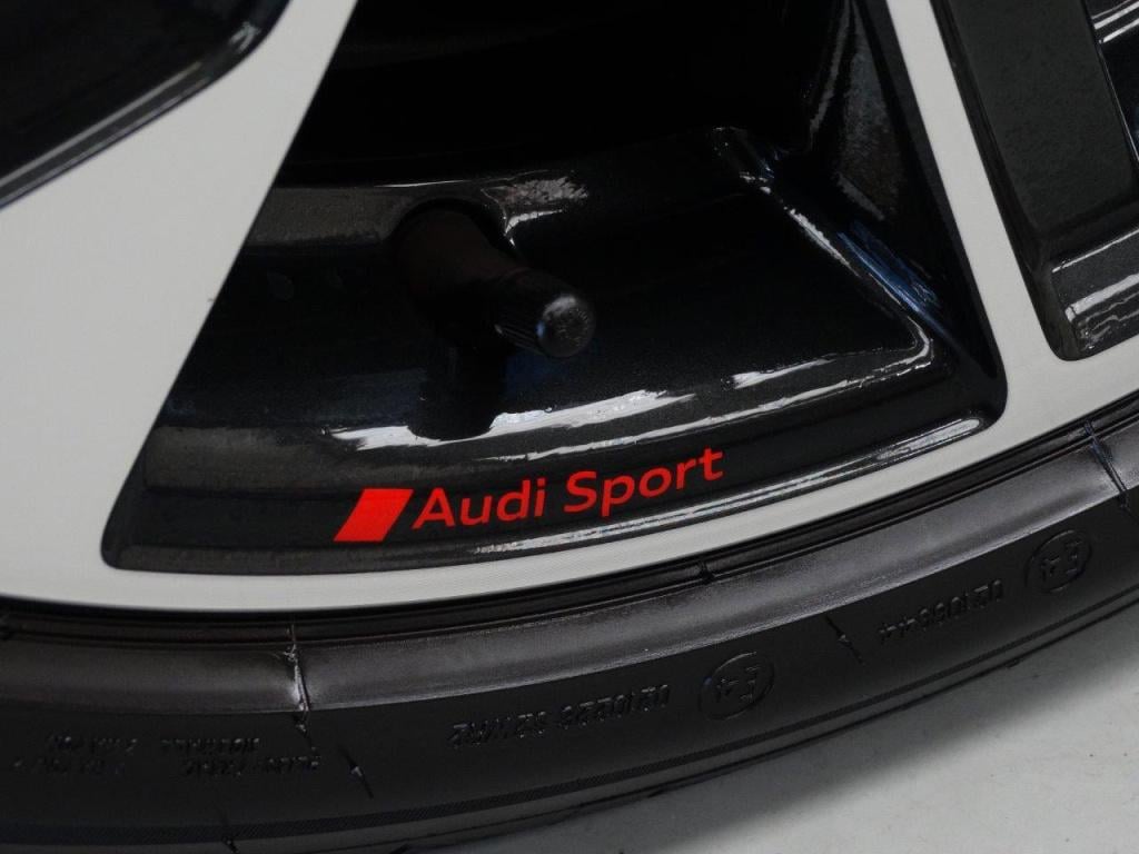 Audi A3 35 tfsi 150pk s tronic s line edition