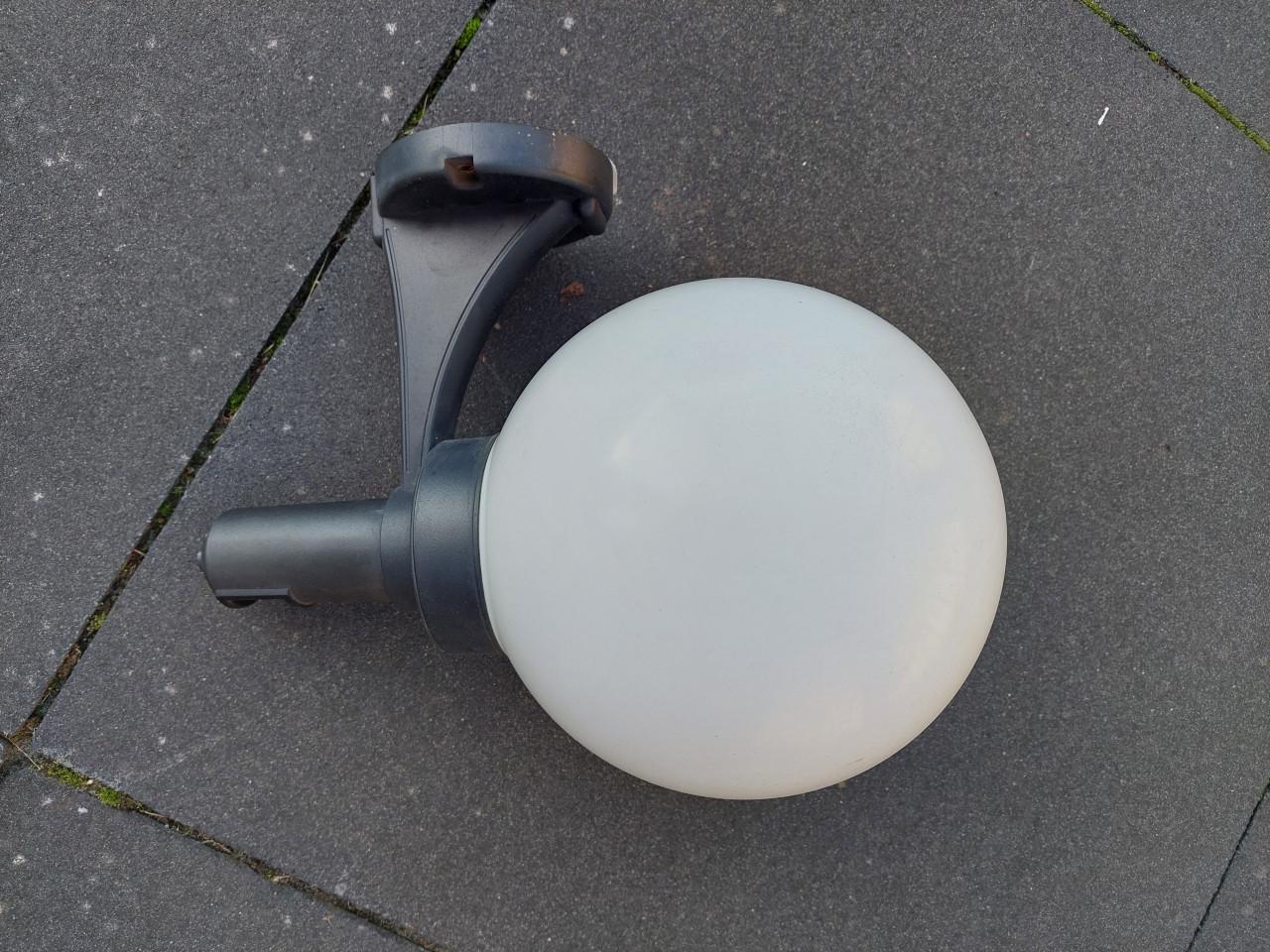 Buitenlamp met sensor