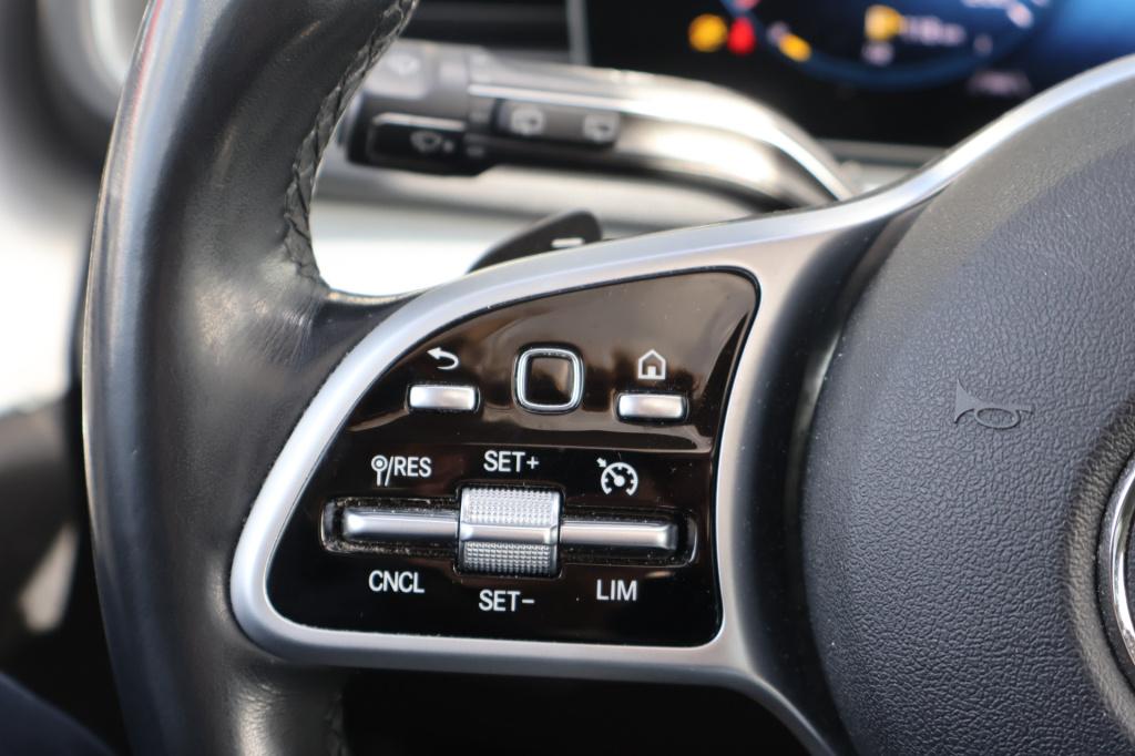 Mercedes-Benz Gle 300 d 4matic l panoramadak l mbux l camera l led high per