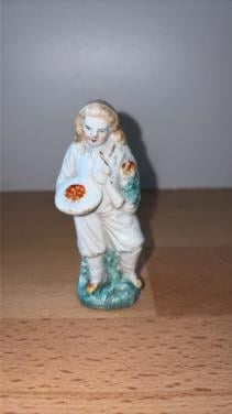 Antiek Duits biscuit porseleinen Schildersjongen met palet