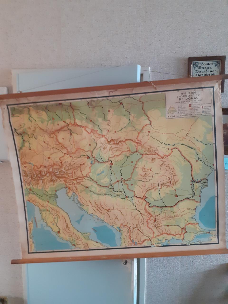 Schoolkaarten van de Donau  Spanje/Portugal  Zwitserland