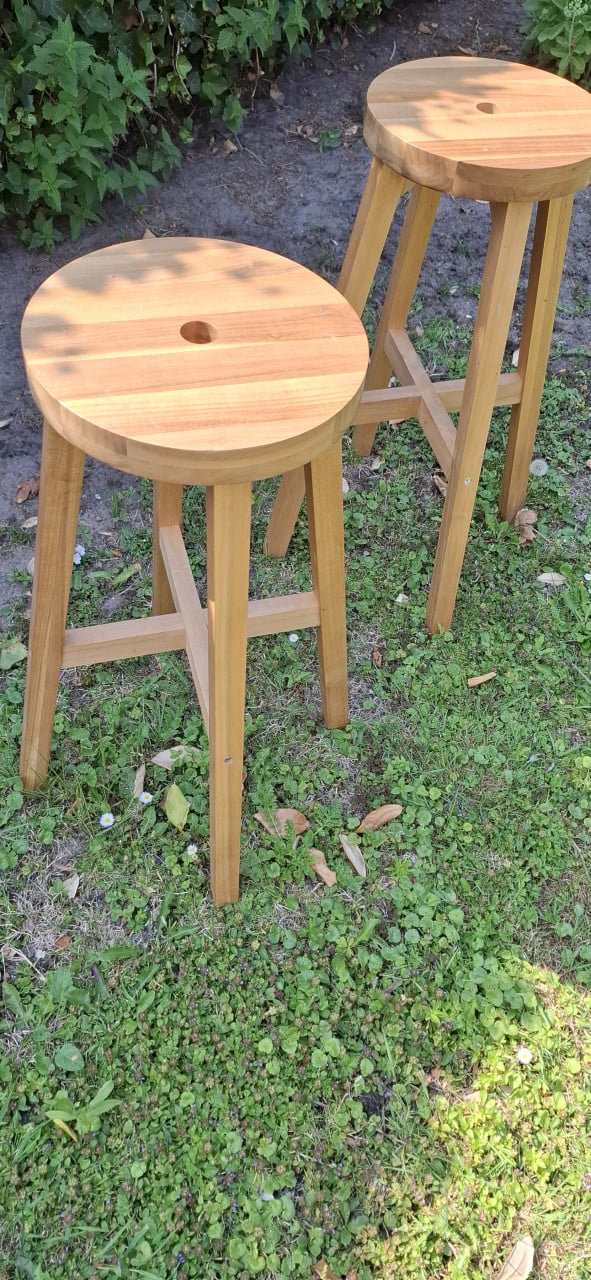 Barkruk van hout 2x