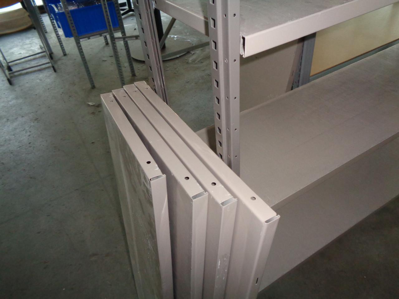 Gebruikte  legbordstelling 30 en 40 cm diep.