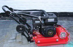 Crossfer trilplaat, 6.5pk motor, 83kg, gratis mat