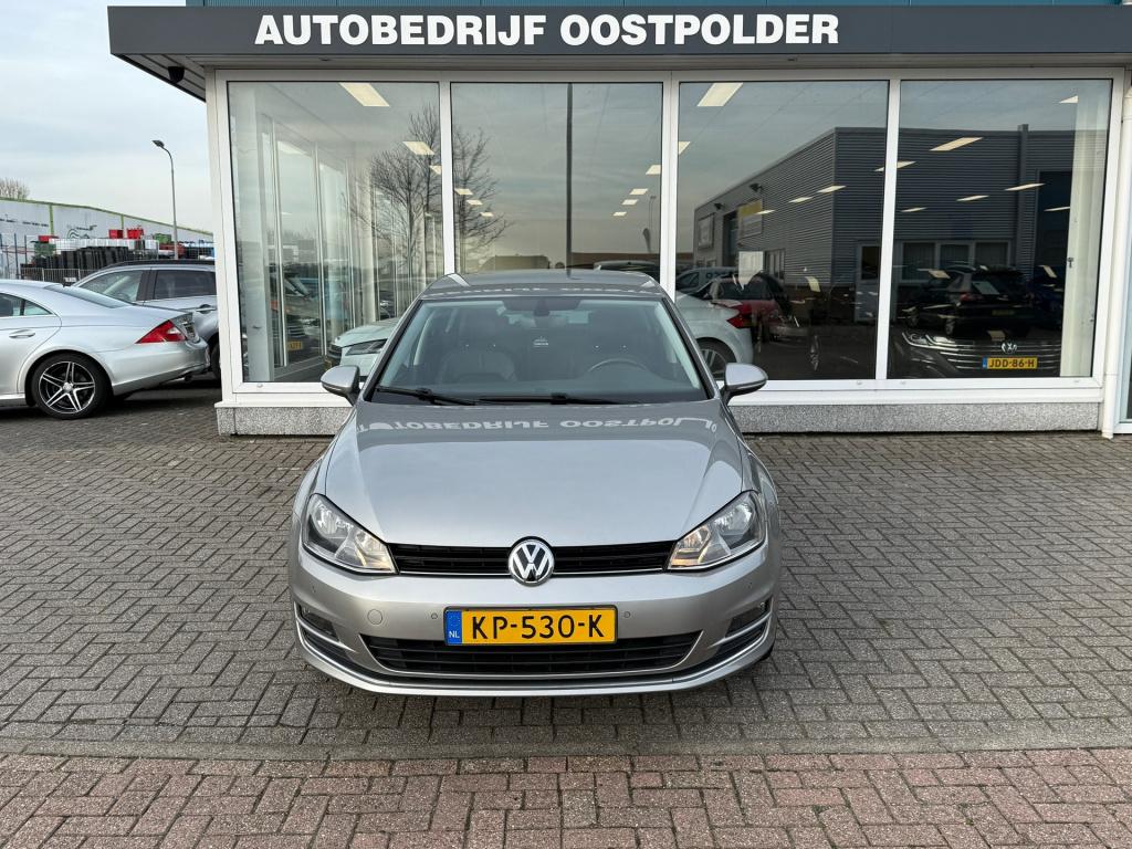 Volkswagen Golf 1.2 tsi connected series