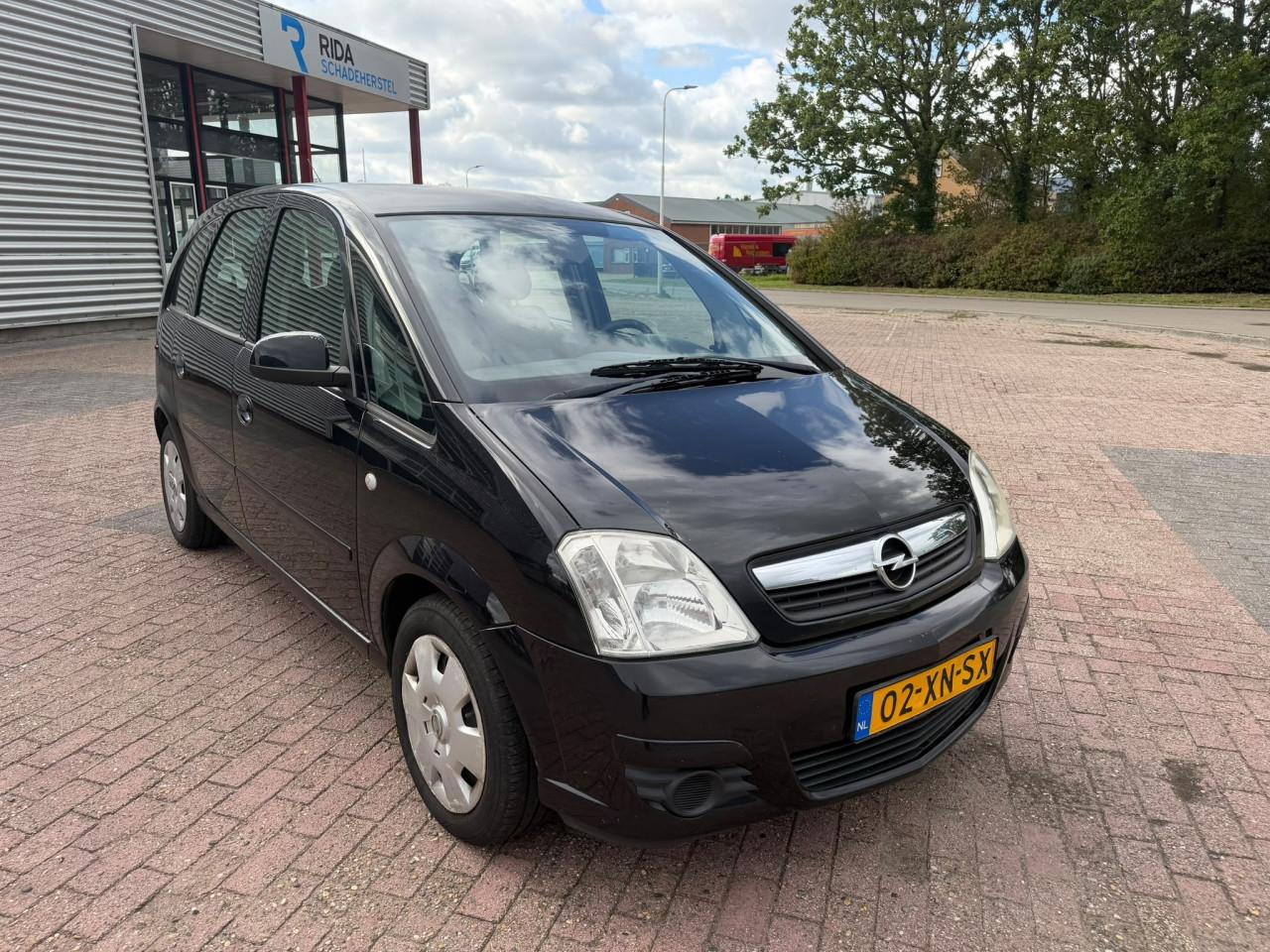 Opel meriva bj 2007  1500 euro