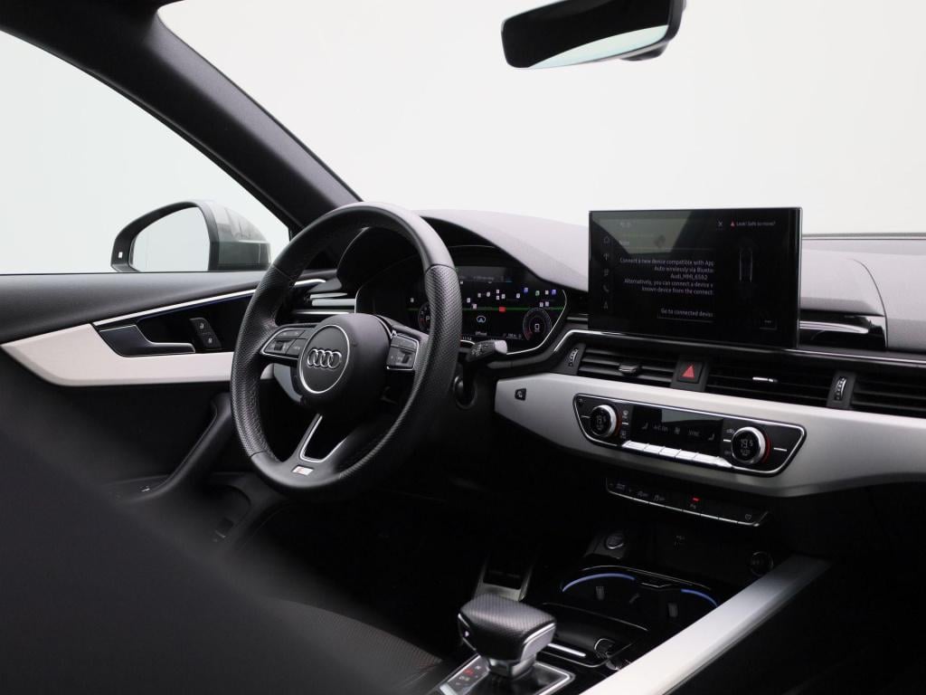 Audi A4 limousine 35 tfsi s edition competition | automaat | virtual cockpi