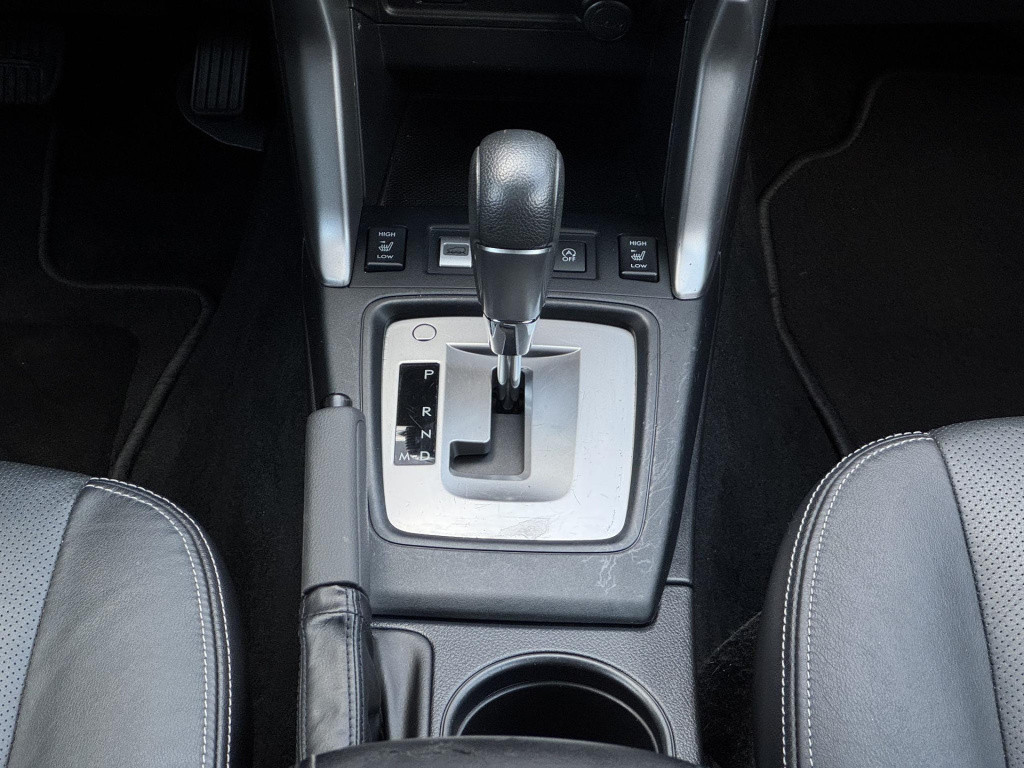 Subaru Forester 2.0 premium | trekhaak afneembaar | panoramadak | navigatie