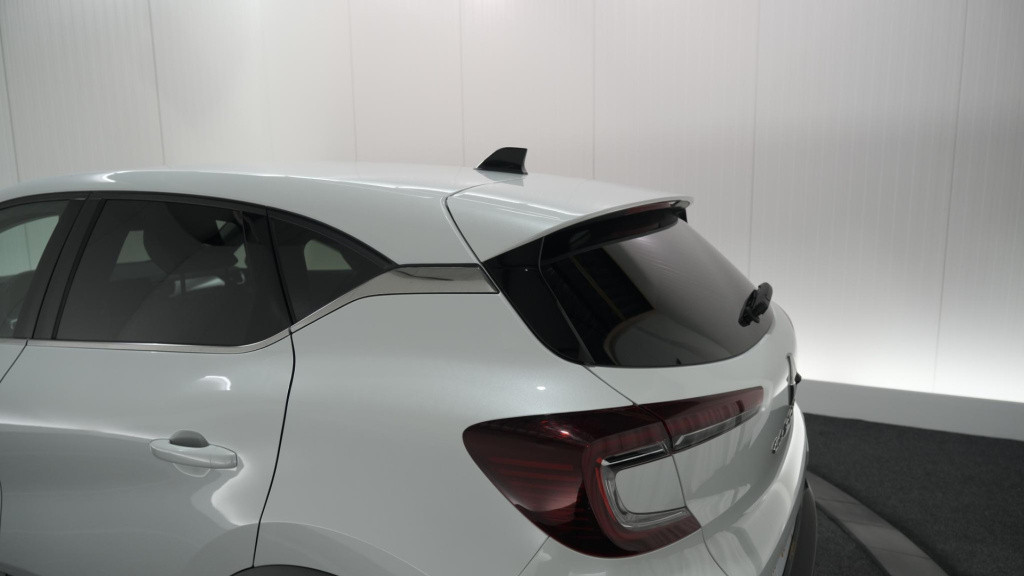 Renault Captur tce 90 techno | camera | navigatie | pack winter | apple car