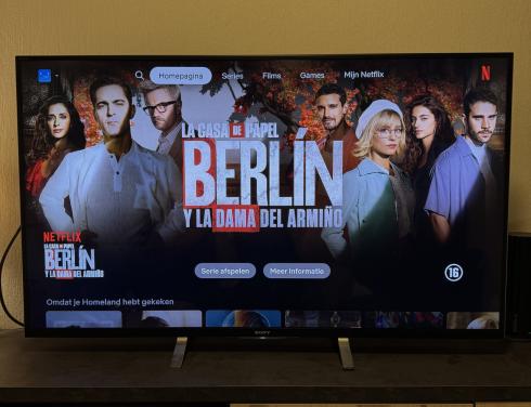 Sony Bravia KDL-55W955B – 55 inch Full HD Smart TV