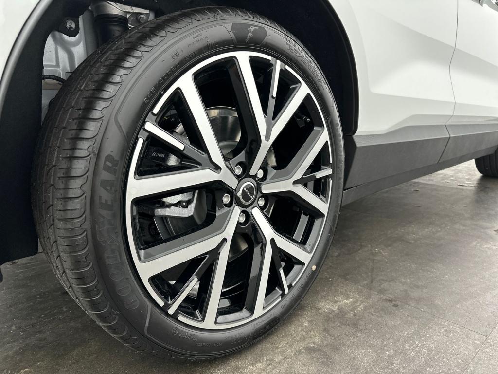 Volvo Ex30 plus europa black edition