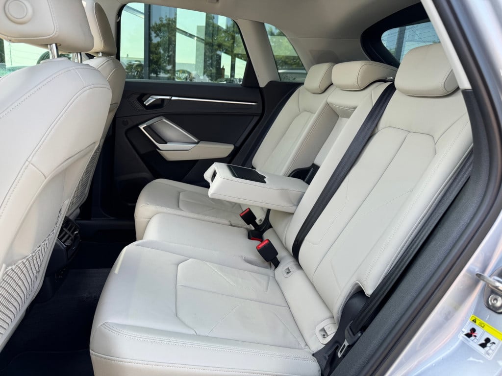 Audi Q3 35 tfsi advanced * panoramadak * matrix led * 360 camera