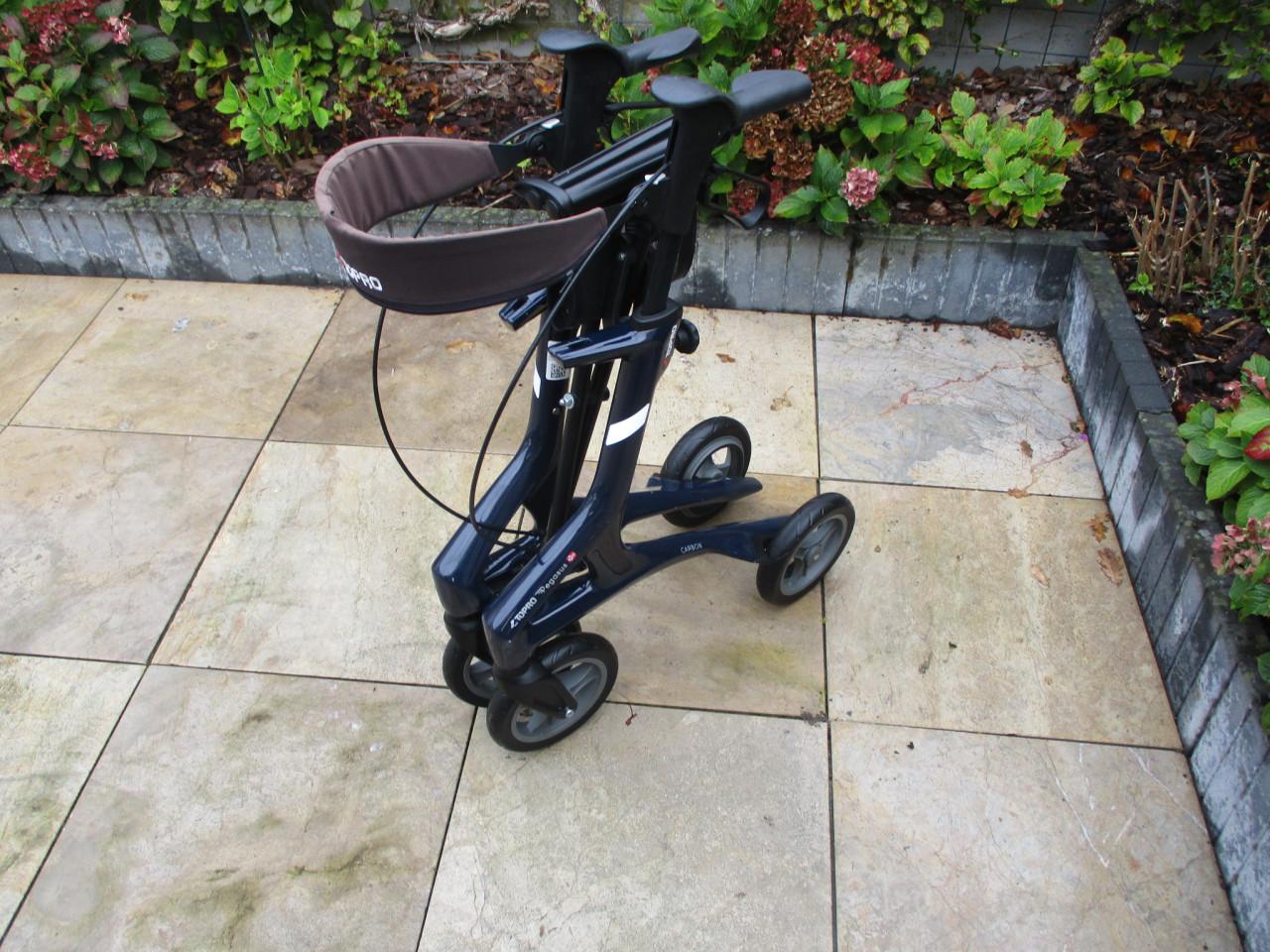 Zgan Topro Pegasus opvouwbare lichtgewicht rollator van carbon