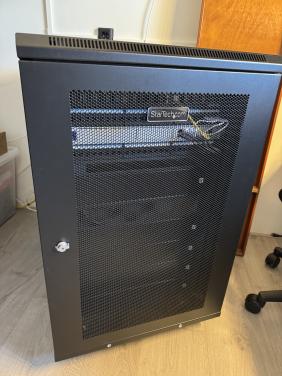 StarTech Serverkast 78 cm (31") diep rack behuizing 18U