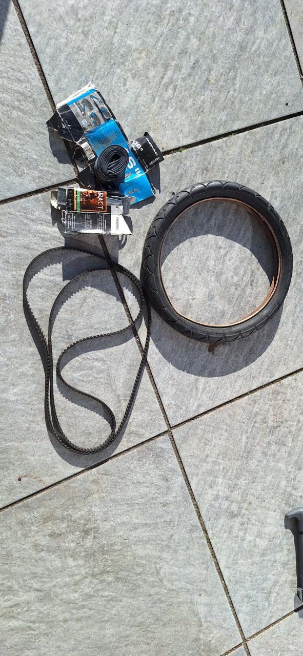 2x Batavus Vice Versa vouwfiets, nexus 4 versnellingen en riemaandrijving