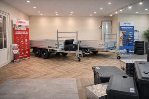 Nieuwe plateauwagens 750-3500kg