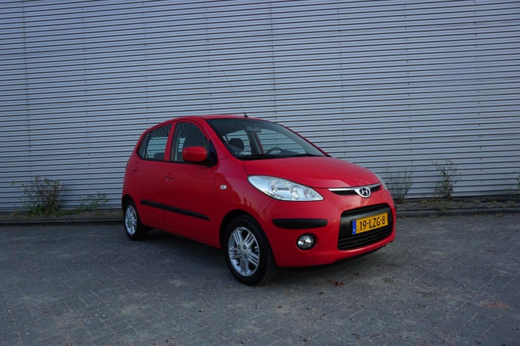 Hyundai I 10 1.1 dynamic xl airco / elektr. ramen / lm velgen / nap / apk t