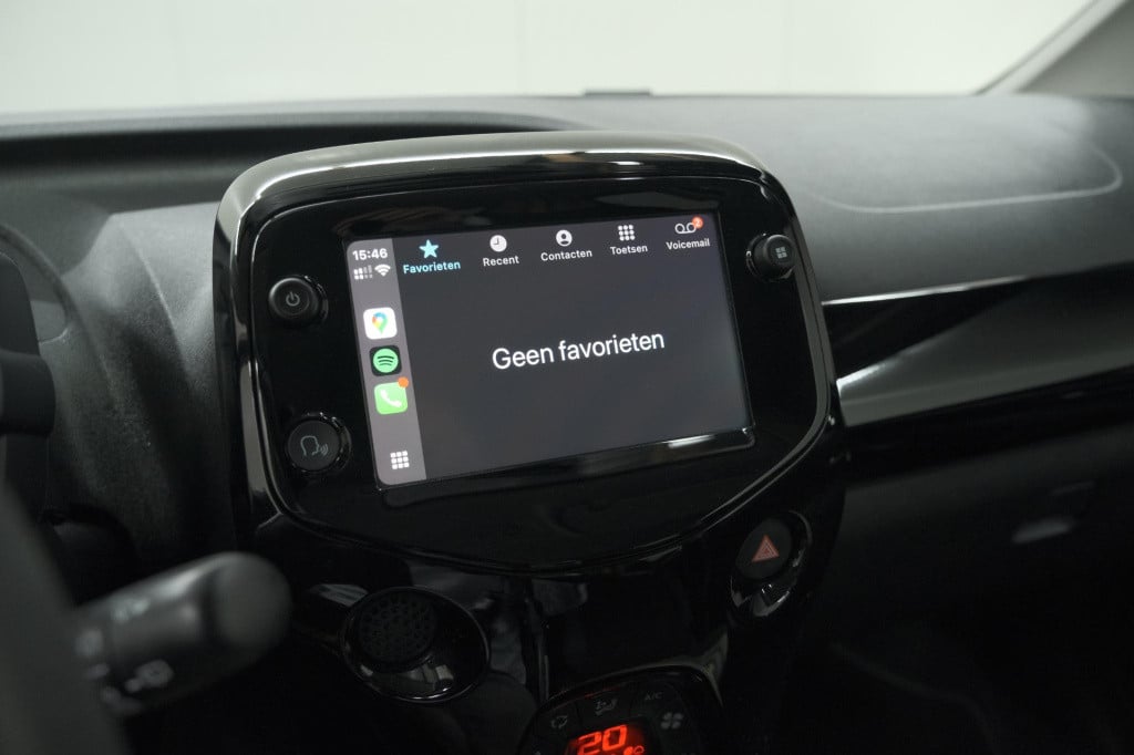 Peugeot 108 1.0 e-vti collection top! | elektrisch vouwdak | apple carplay 