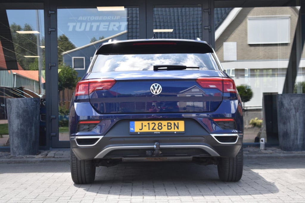 Volkswagen T-roc 1.0 tsi | virtual cockpit | trekhaak | apple carplay | and