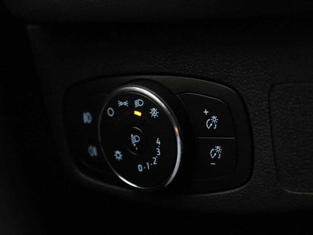Ford Focus 1.0 ecoboost hybrid titanium | climate control | cruise control 