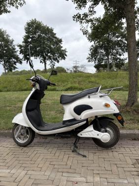 MPI Sunny E-Bike elektrische bromscooter – 2015