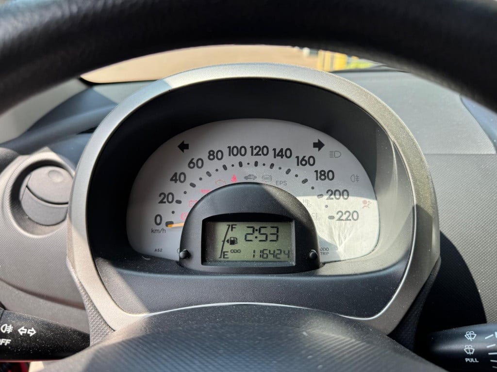 Daihatsu Sirion 2 1.0-12v trend