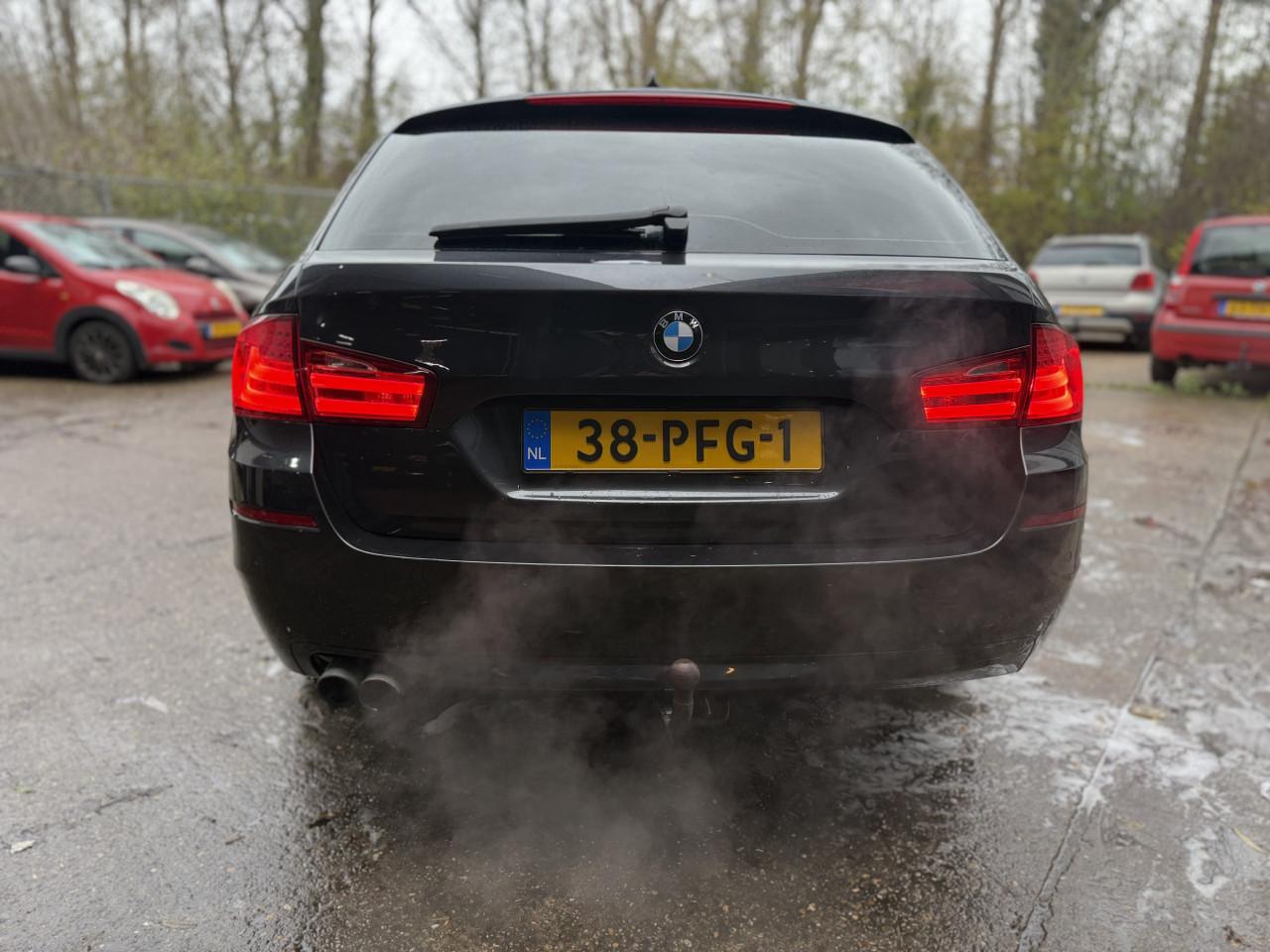 Bmw 5-Serie touring 528i 6-cilinder High executive