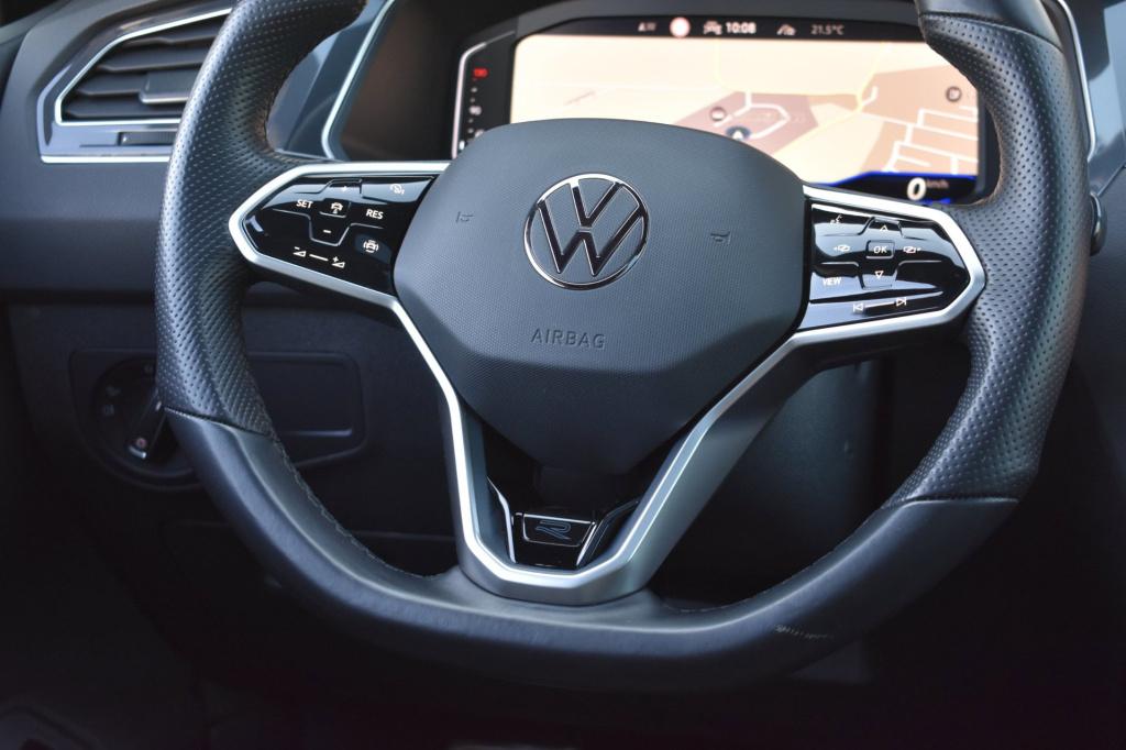 Volkswagen Tiguan 1.5 tsi r-line black style | iq.light | dealer ond. | pan