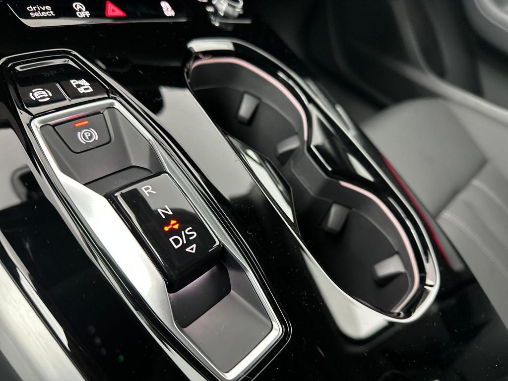Audi A5 advanced edition 35 tfsi 110 kw / 150 pk limousine