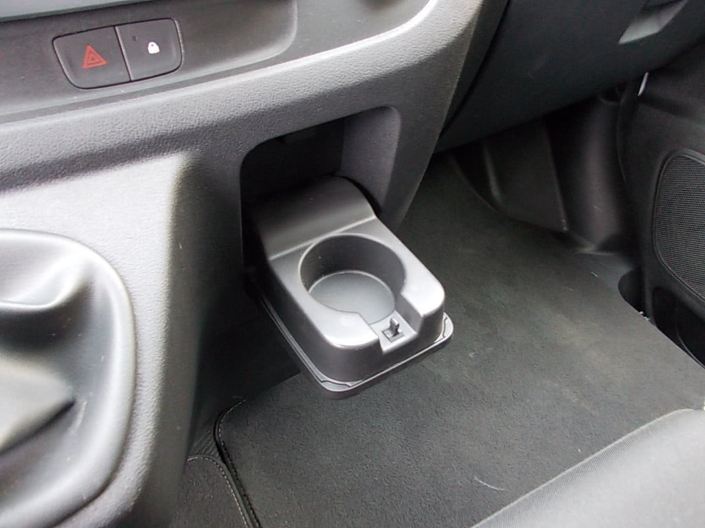 Renault Trafic 1.6 dci airco, navigatie, 3-zits, cr.control