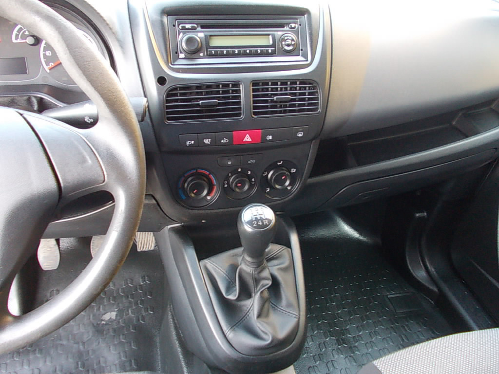 Fiat Doblo 1.3 jtd 90pk multijet 91000km airco, sch.deur