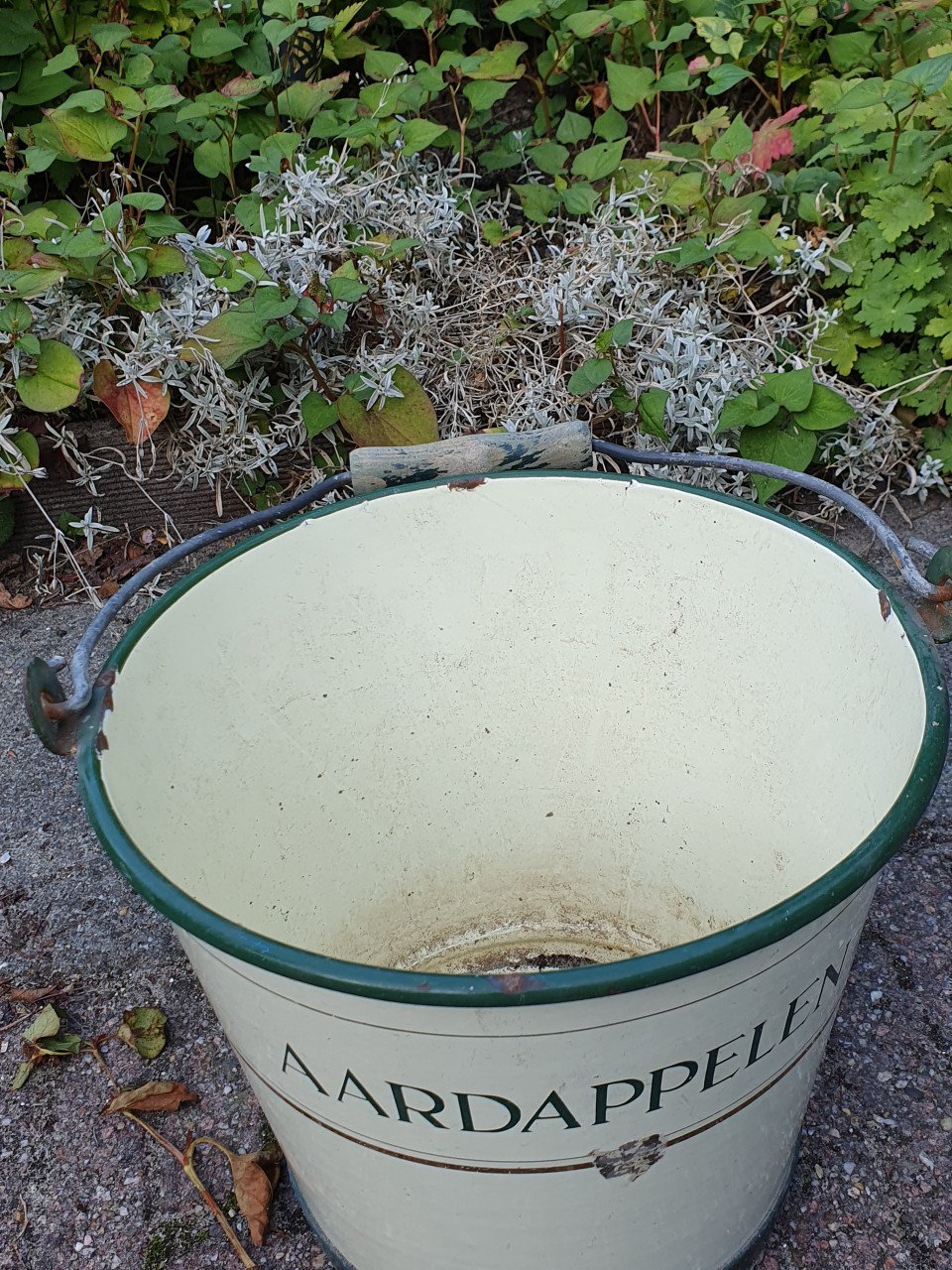 Emaille aardappel emmer