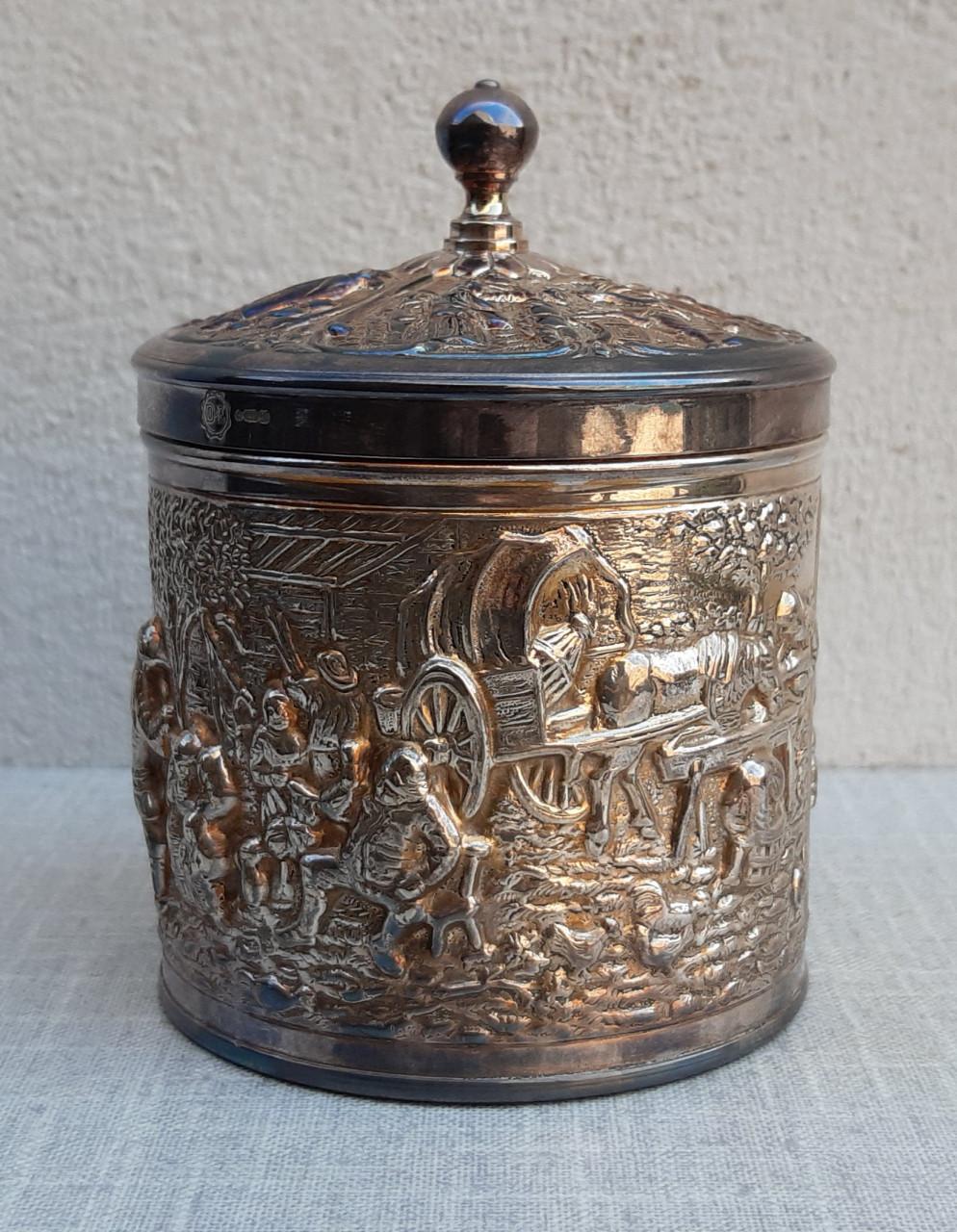 Theedoosje, verzilverd, uitgave Douwe Egberts