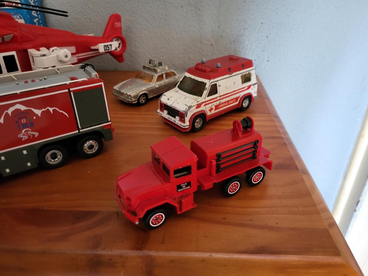 12 brandweer enzo auto,s