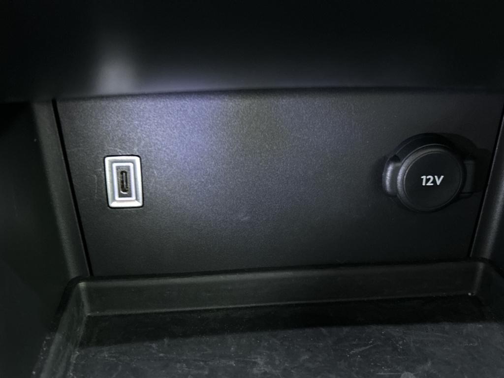 Ds Ds 7 e-tense 225 performance line | rijklaar |