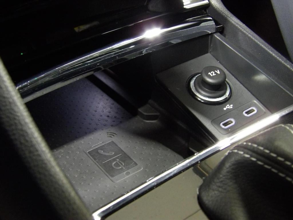 Skoda Karoq 1.5 tsi act greentech 150pk dsg-7 sportline