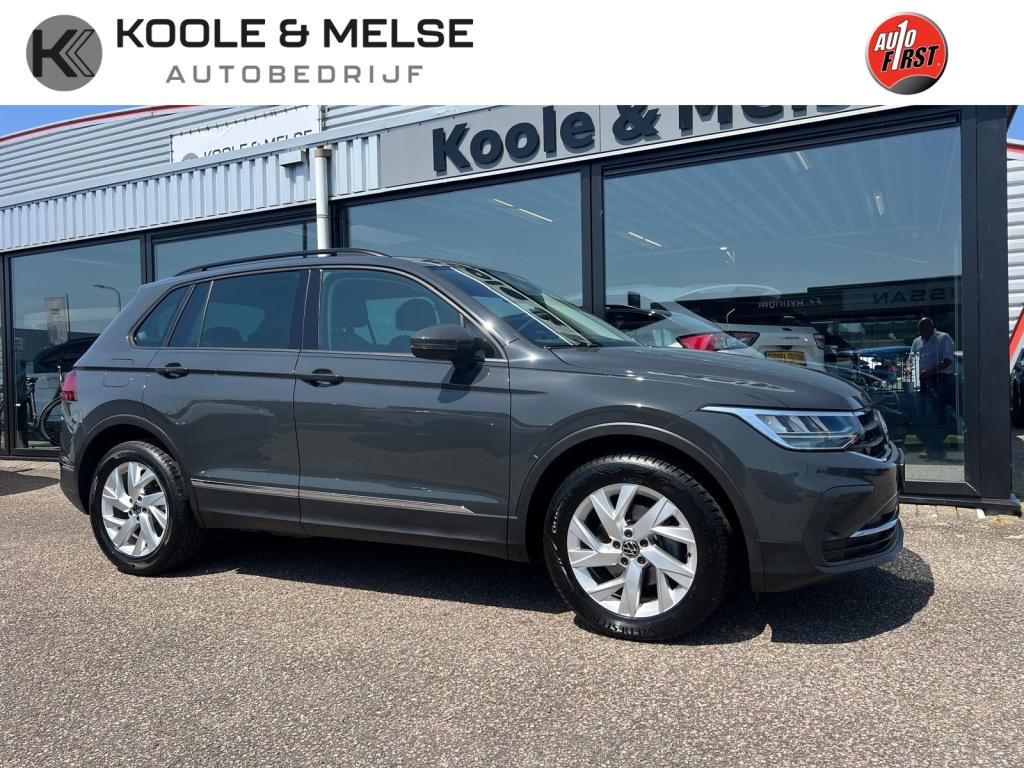 Volkswagen Tiguan 1.5 tsi 150pk dsg life elegance , trekhaak , adaptive cc 