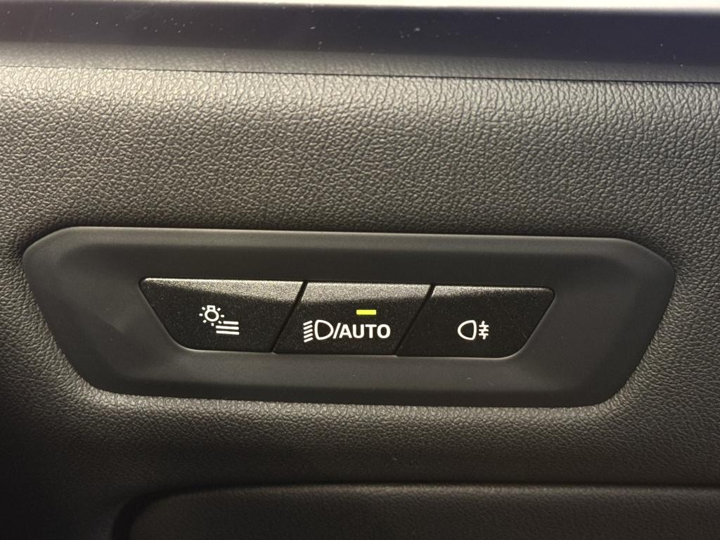 BMW X5 xdrive50e m-sport | carbon | pano | memory | stoelverwarming / verko